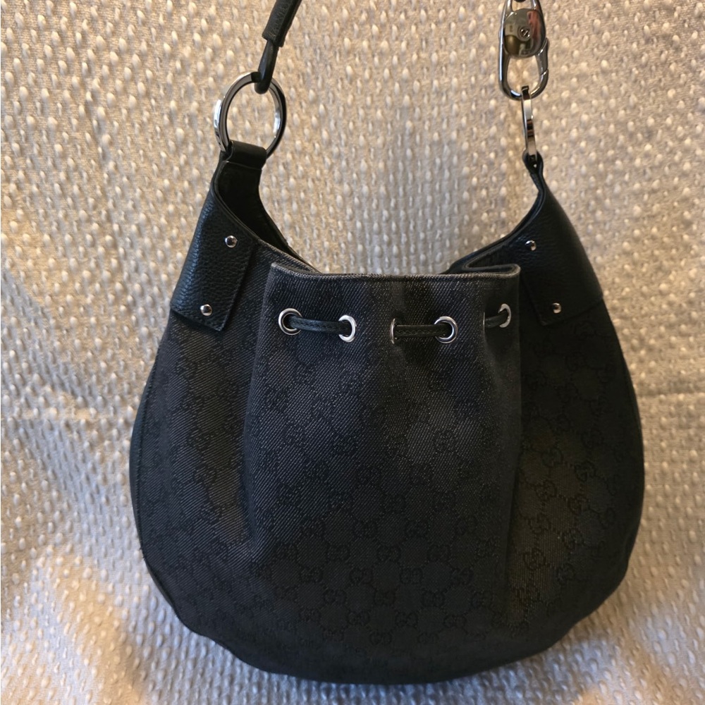 Authentic GUCCI black denim crescent shoulder bag - Picture 14 of 16
